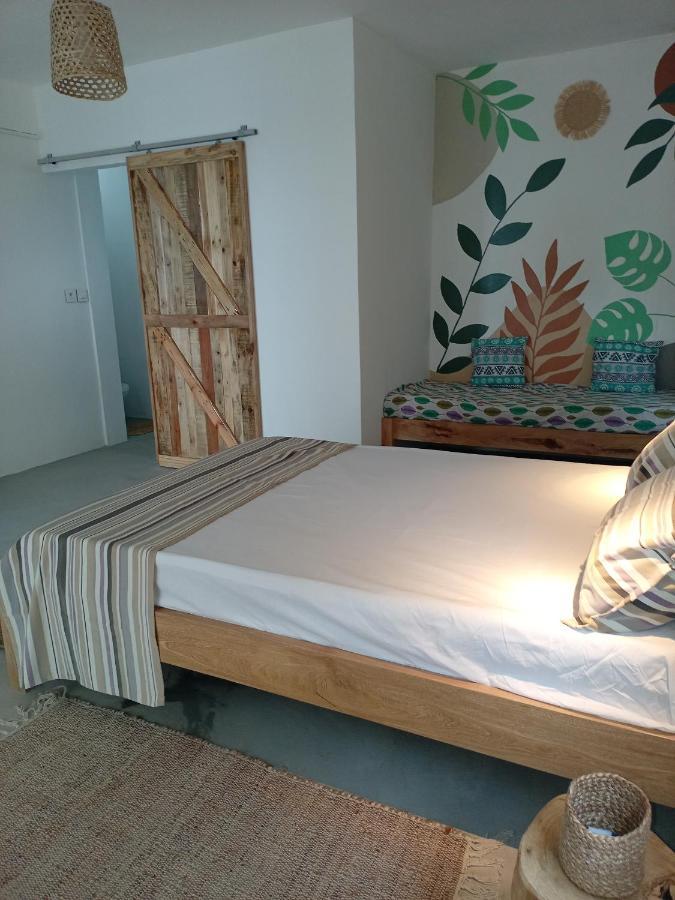 Nouvelle Découverte Izava Lodge מראה חיצוני תמונה